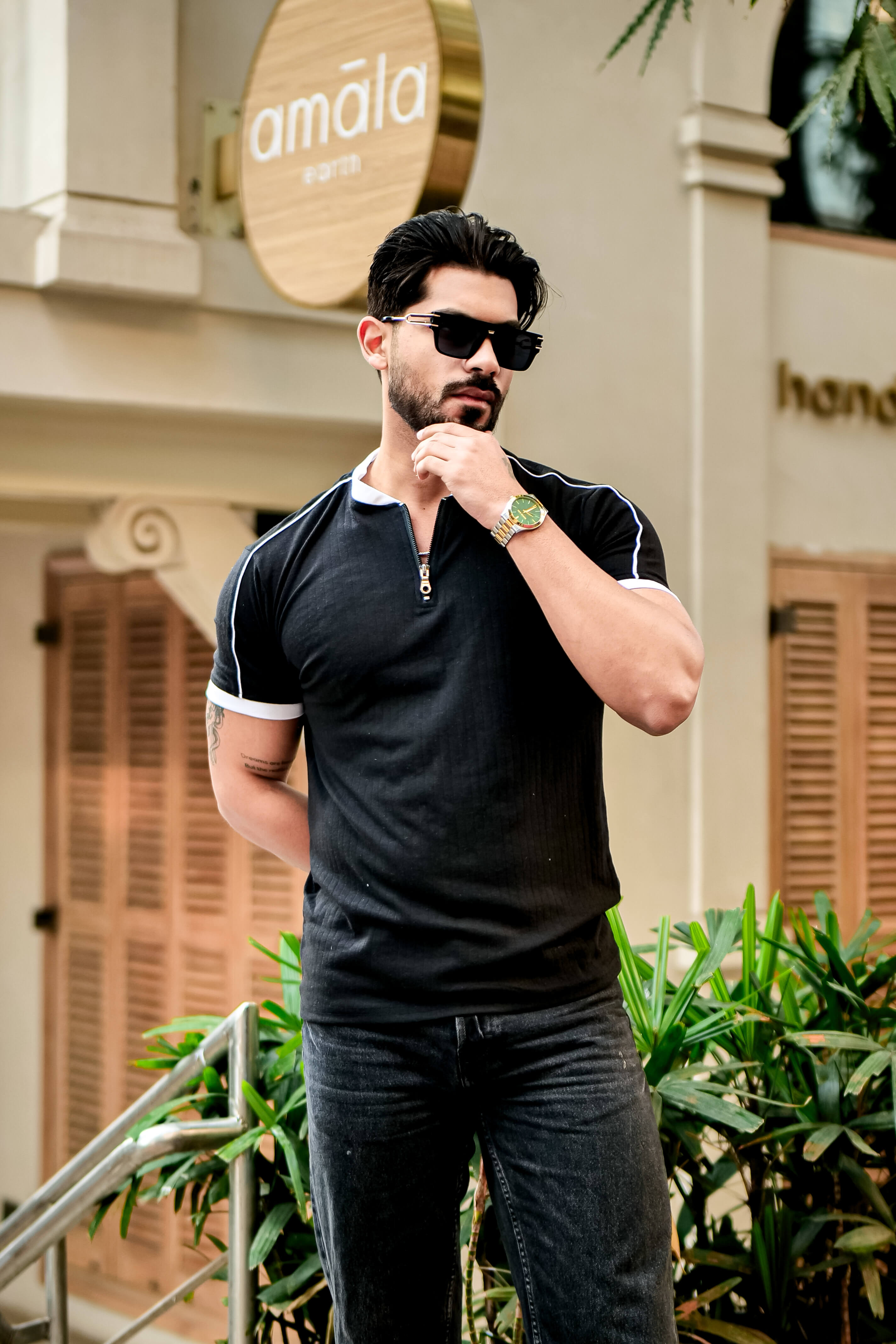 Black Drop Needle Mandarin Zipper T-Shirt