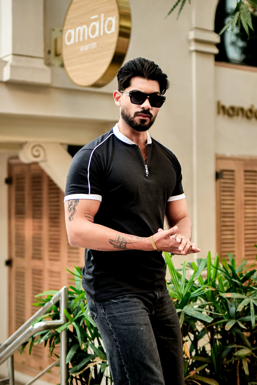 Black Drop Needle Mandarin Zipper T-Shirt