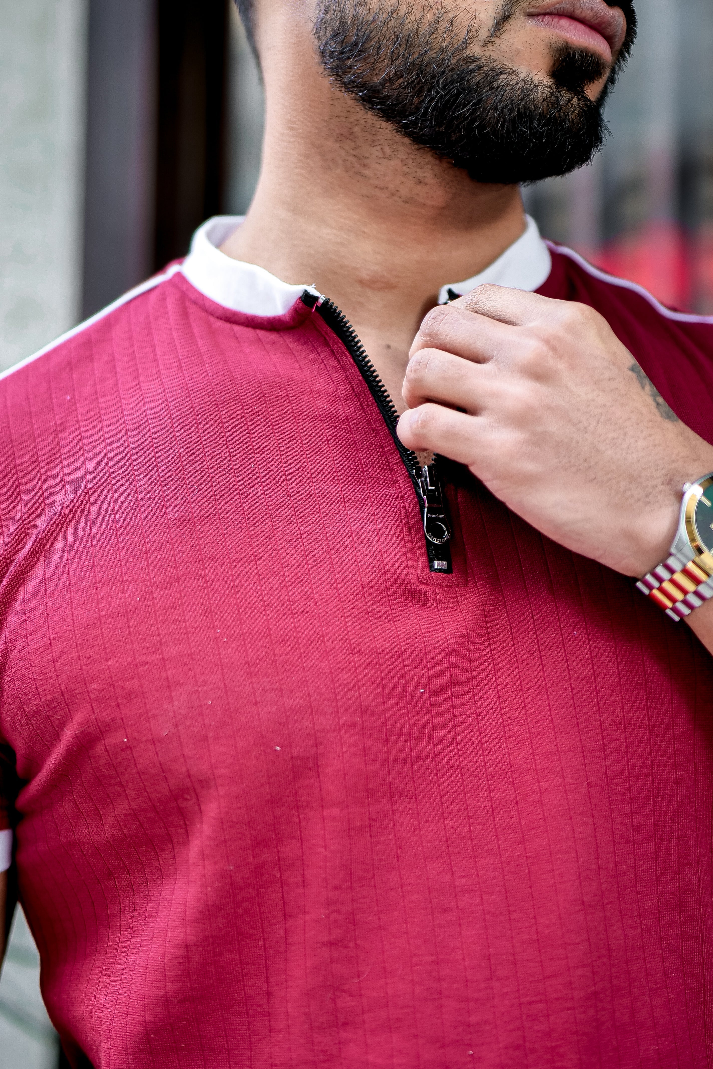 Maroon Drop Needle Zipper T-Shirt