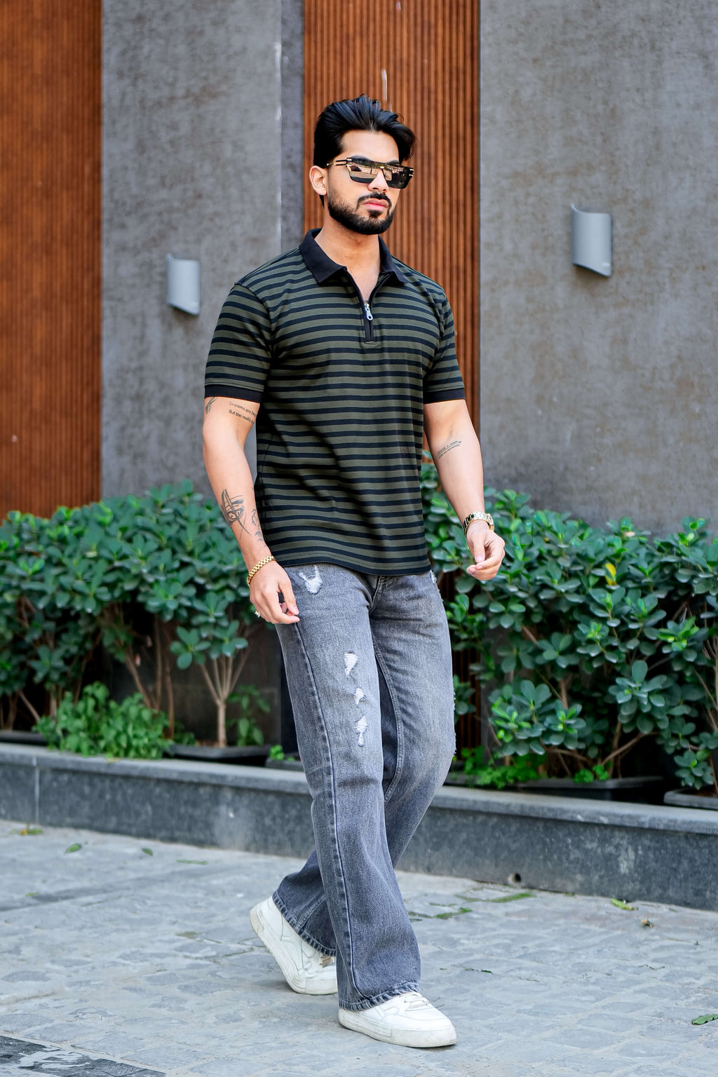 Black Striper Polo Neck Zipper T-Shirt