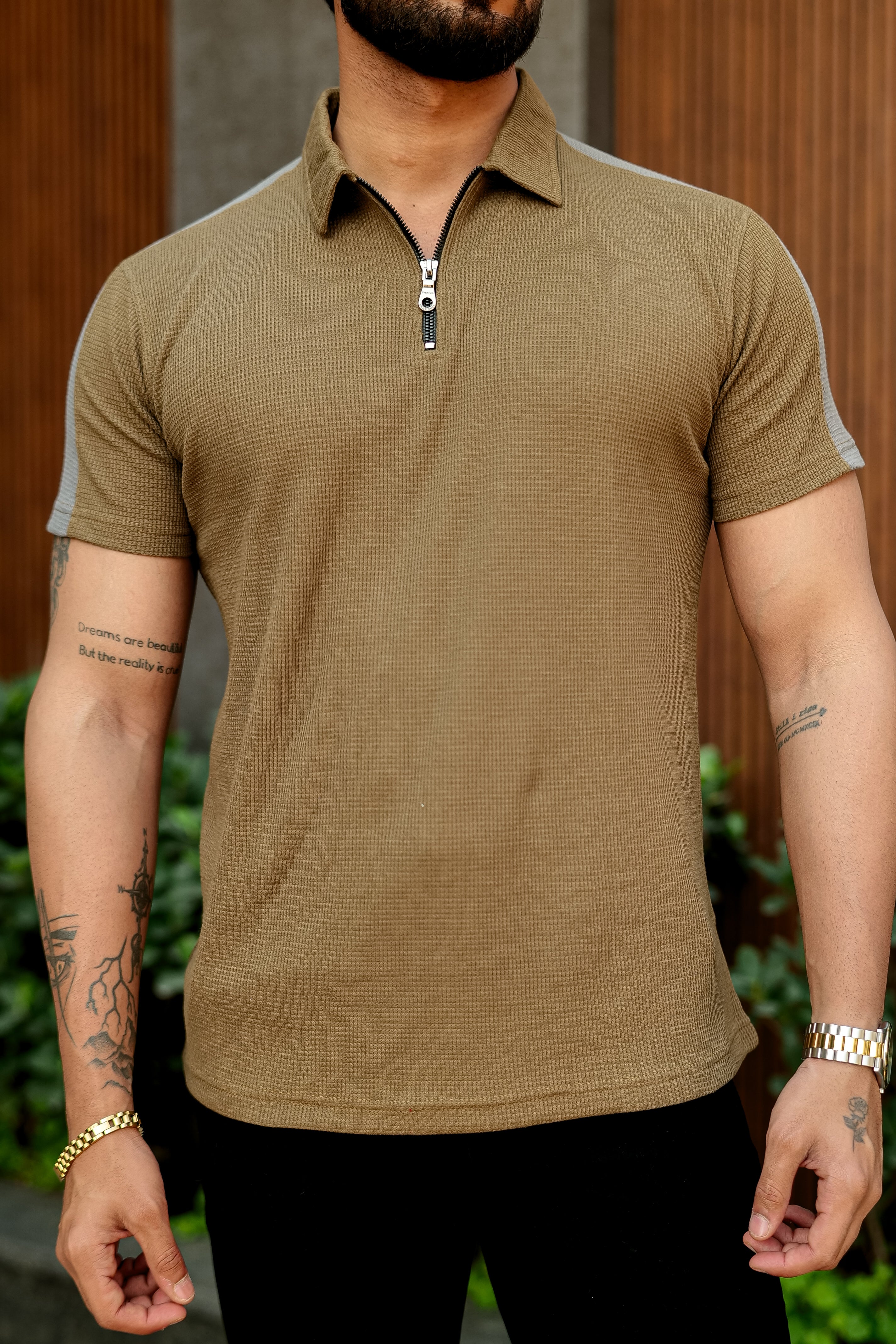 Khakhi Waffle Knit Zipper Polo Collar T-Shirt