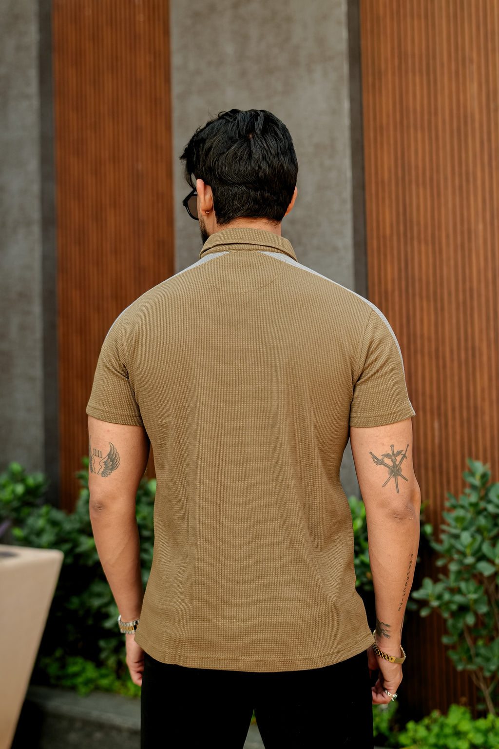 Khakhi Waffle Knit Zipper Polo Collar T-Shirt