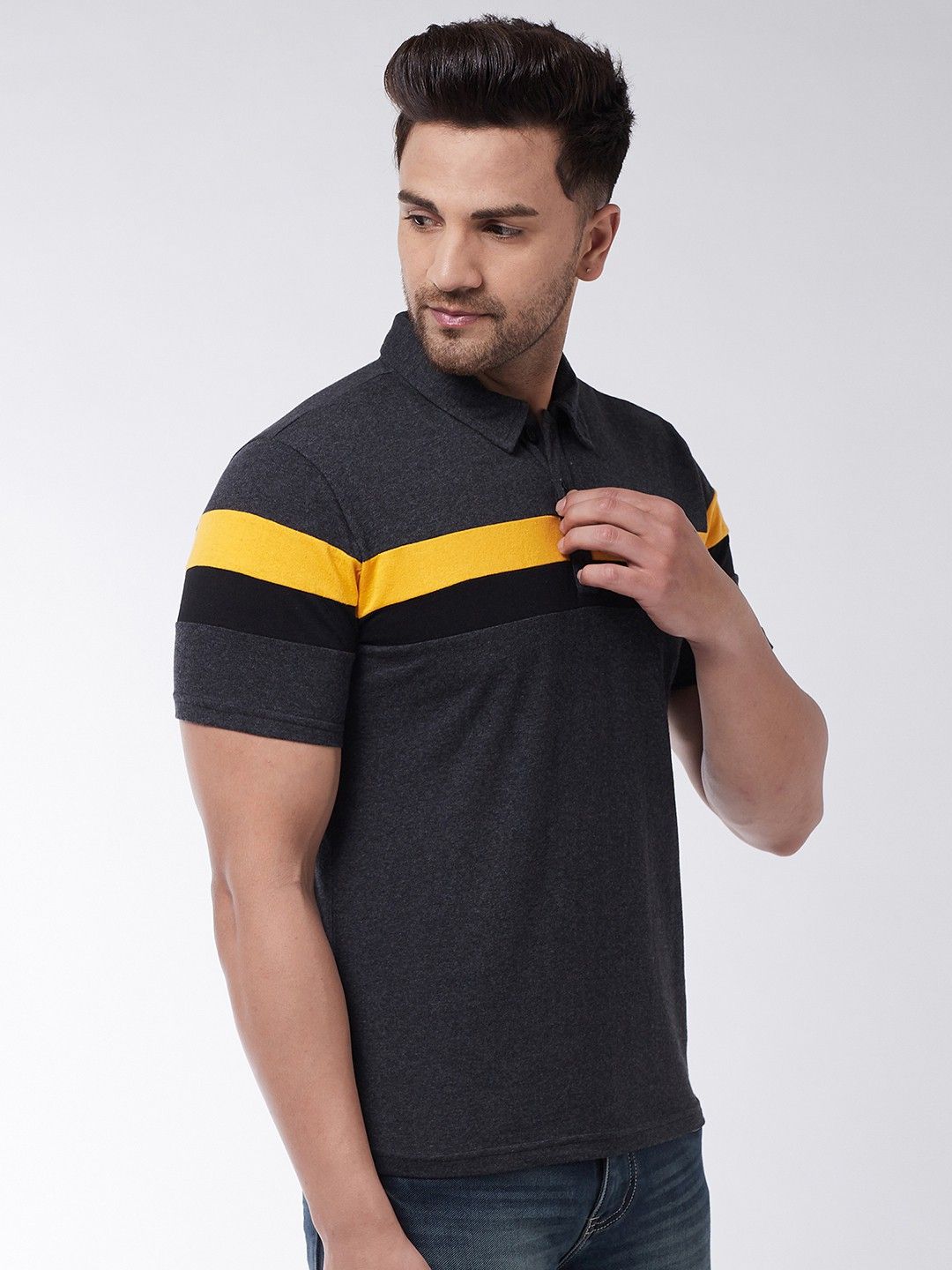 Anthra Men Color Blocked Polo T-Shirt